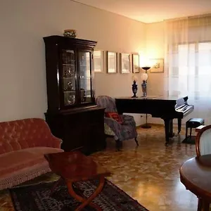 Casa Vida , Cremona Italia